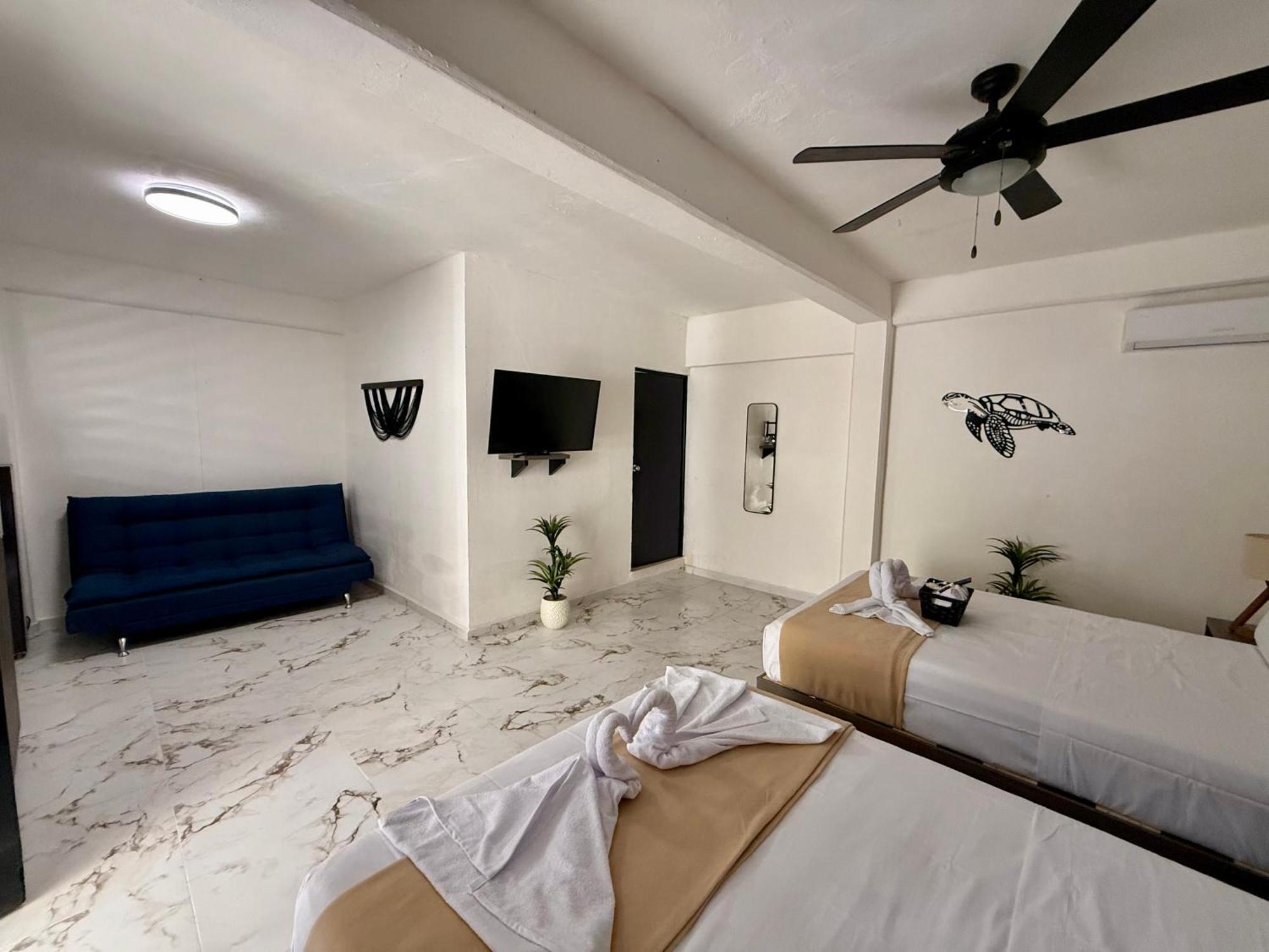 Casa Tortuga 5Th Ave Hotel ปลายาเดลการ์เมน ภายนอก รูปภาพ