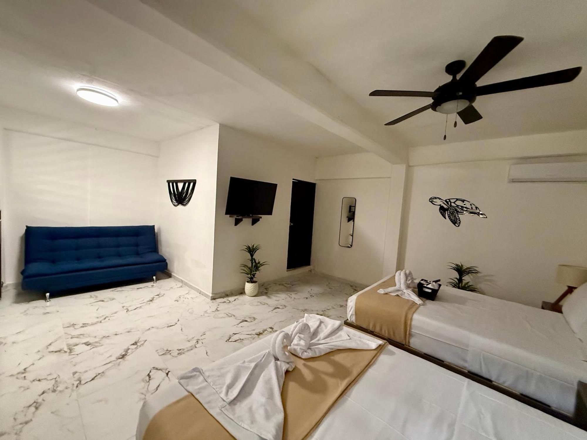 Casa Tortuga 5Th Ave Hotel ปลายาเดลการ์เมน ภายนอก รูปภาพ